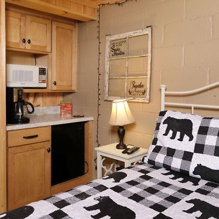 Karens Cozy Cottage Gatlinburg Eksteriør bilde
